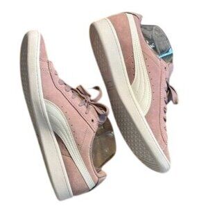 Puma Womens Suede Classic Sneakers Dusty Lavender With White Stripe